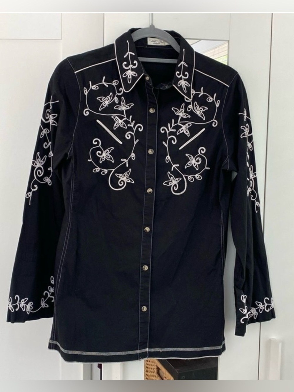 Tasha Polizzi Black Western Snap Button Shirt with White Embroidery